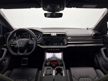 Lamborghini Urus SE — photo 13