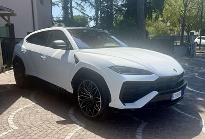 Lamborghini Urus SE