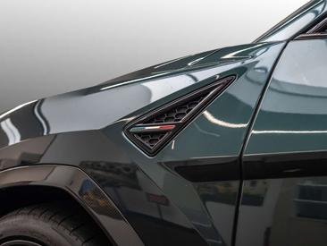 Lamborghini Urus SE — photo 8