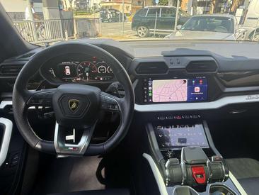 Lamborghini Urus SE — photo 6