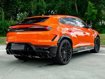 Lamborghini Urus SE — photo 4