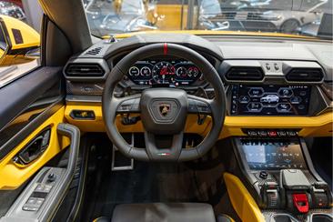 Lamborghini Urus SE — photo 5