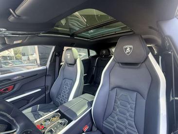 Lamborghini Urus SE — photo 12