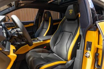 Lamborghini Urus SE — photo 7