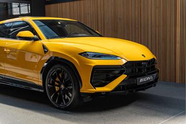 Lamborghini Urus SE — photo 9