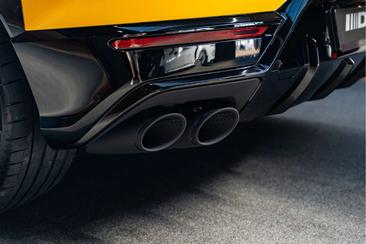 Lamborghini Urus SE — photo 18
