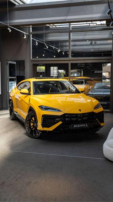 Lamborghini Urus SE — photo 20