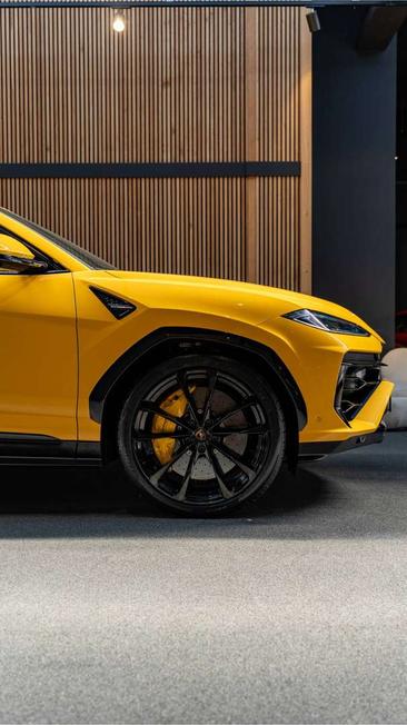 Lamborghini Urus SE — photo 23