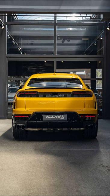 Lamborghini Urus SE — photo 24