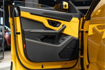 Lamborghini Urus SE — photo 27