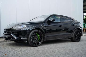Lamborghini Urus SE — photo 3