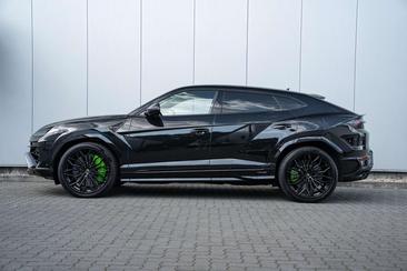 Lamborghini Urus SE — photo 4