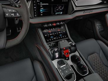 Lamborghini Urus SE — photo 9