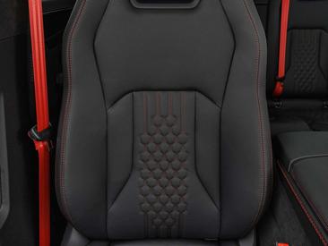 Lamborghini Urus SE — photo 13