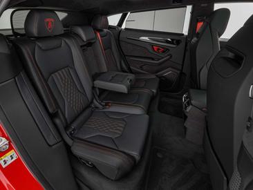 Lamborghini Urus SE — photo 15