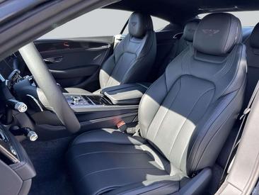 Bentley Continental GT V8 — photo 13