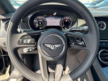 Bentley Continental GT V8 — photo 29