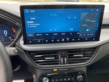 Ford Kuga 2.5 Duratec FHEV — photo 5
