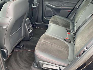 Ford Kuga 2.5 Duratec FHEV — photo 9