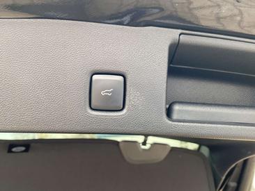 Ford Kuga 2.5 Duratec FHEV — photo 15