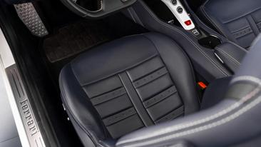 Ferrari California T — photo 9