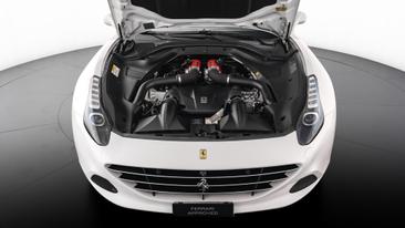 Ferrari California T — photo 18
