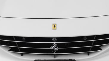 Ferrari California T — photo 21