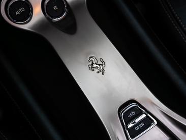 Ferrari California — photo 14