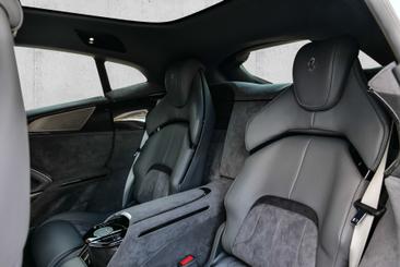 Ferrari Purosangue — photo 12
