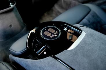 Ferrari Purosangue — photo 18