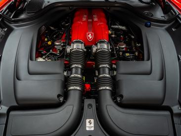 Ferrari California — photo 30