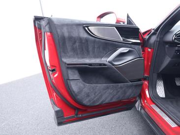 Ferrari Purosangue — photo 8