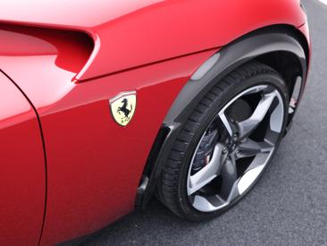 Ferrari Purosangue — photo 22