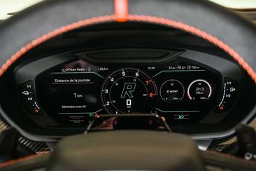 Lamborghini Urus SE — photo 27