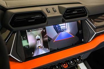 Lamborghini Urus SE — photo 30