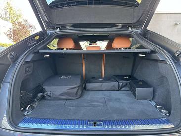 Lamborghini Urus SE — photo 11