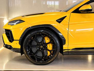 Lamborghini Urus Performante — photo 10