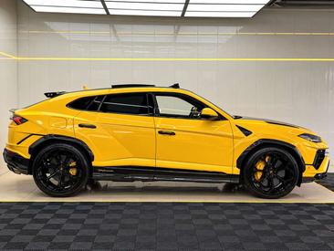 Lamborghini Urus Performante — photo 12