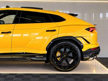 Lamborghini Urus Performante — photo 15