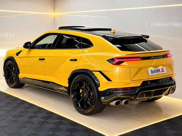 Lamborghini Urus Performante — photo 16