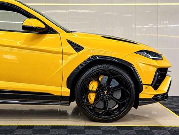 Lamborghini Urus Performante — photo 17
