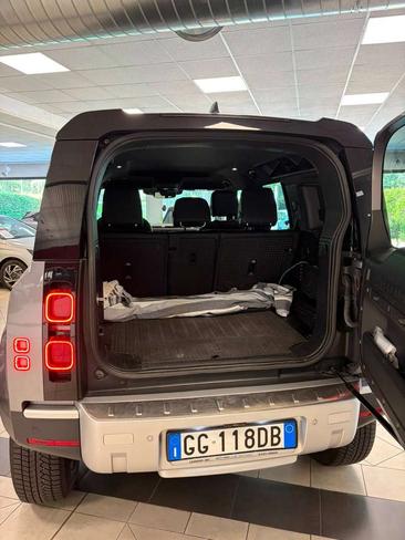Land Rover Defender 110 D200 — photo 10