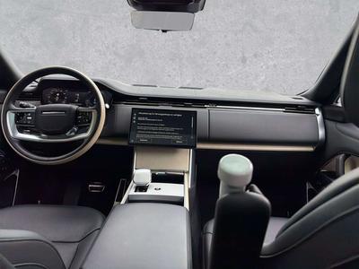 Land Rover Range Rover P550e