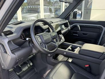 Land Rover Defender D350 — photo 7