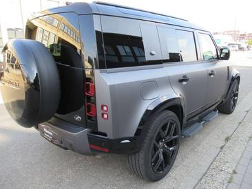 Land Rover Defender 110 P400e — photo 5