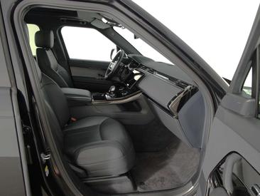 Land Rover Range Rover Sport D250 — photo 9
