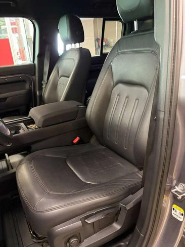Land Rover Defender 110 D200 — photo 16