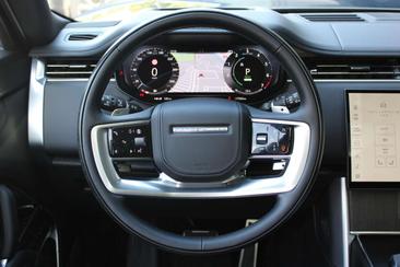 Land Rover Range Rover P550e — photo 9