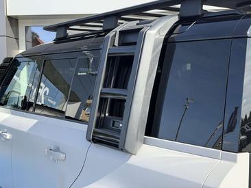 Land Rover Defender D350 — photo 19
