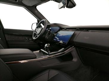 Land Rover Range Rover Sport SV — photo 13